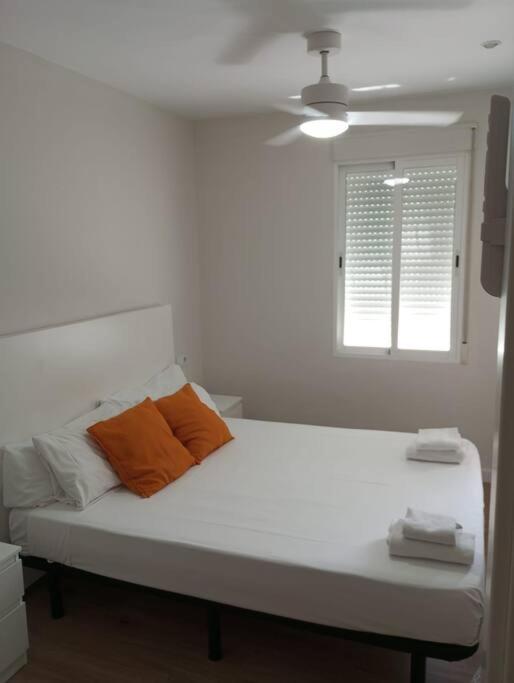 Apartamento Centrico De Diseno En Calle Tres Forques,Valencia Exterior foto